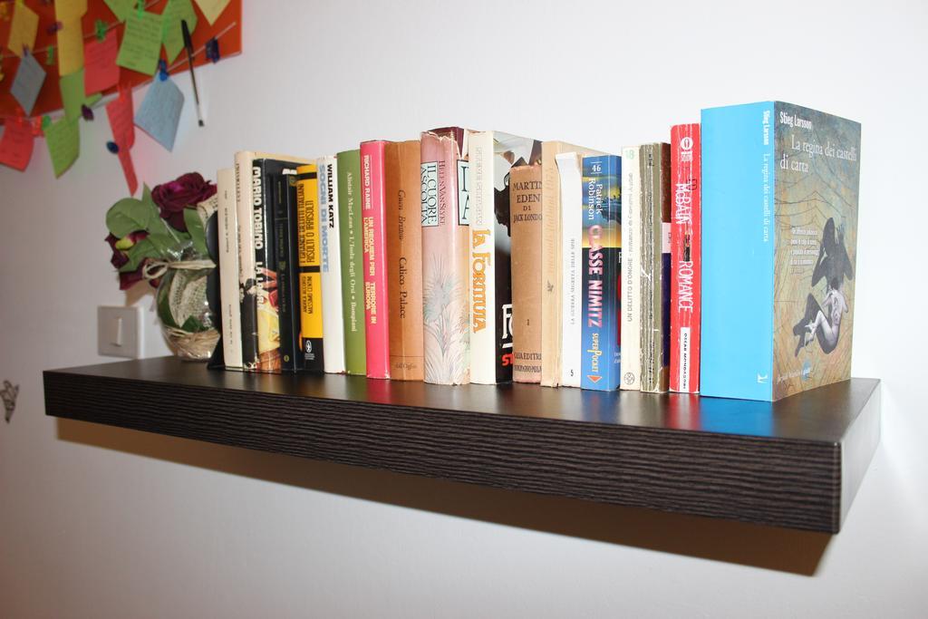 Bed and Breakfast Bed 'N Books Sassari Exterior foto