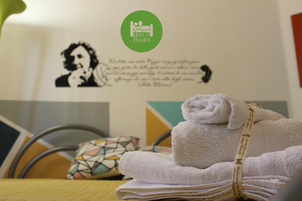 Bed and Breakfast Bed 'N Books Sassari Exterior foto